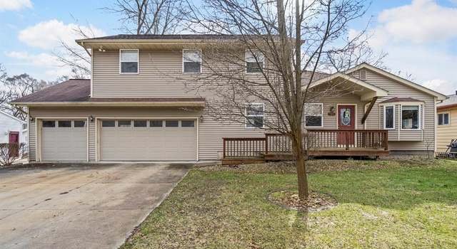 Photo of 747 Lucille Dr, Wolverine Lake, MI 48390