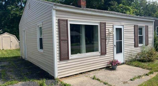 Photo of 2117 E Buder Ave, Burton, MI 48529