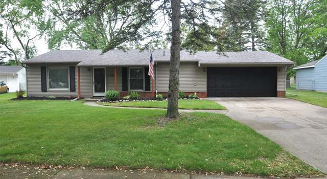 Photo of 1070 Avon Manor Rd, Rochester Hills, MI 48307