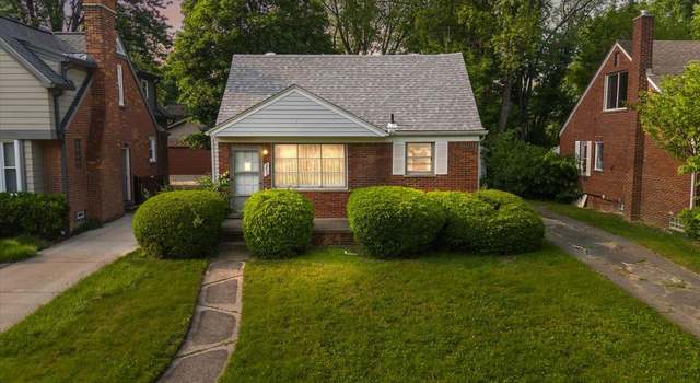 Photo of 2829 Dorchester Rd, Birmingham, MI 48009