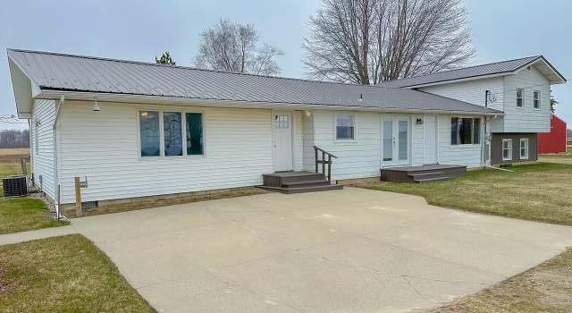 Photo of 9533 E Denver Rd, Mt Pleasant, MI 48858