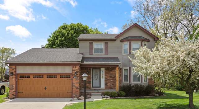 Photo of 50631 Newcastle Dr, Chesterfield Township, MI 48047