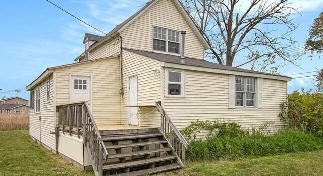 Photo of 8049 South Channel Dr, Harsens Island, MI 48028
