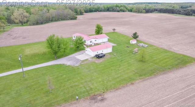 Photo of 5373 Mertz Rd, Mayville, MI 48744