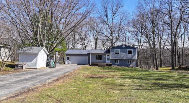 Photo of 2186 Landmark Dr, Lapeer, MI 48446