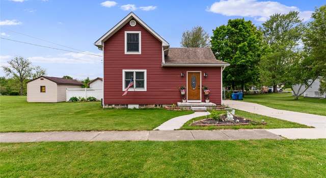 Photo of 306 Hamilton St, Byron, MI 48418