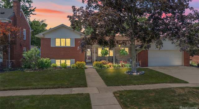 Photo of 1620 22nd St, Wyandotte, MI 48192
