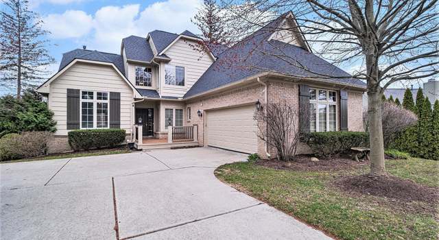 Photo of 5245 Moret Ct, Brighton, MI 48116