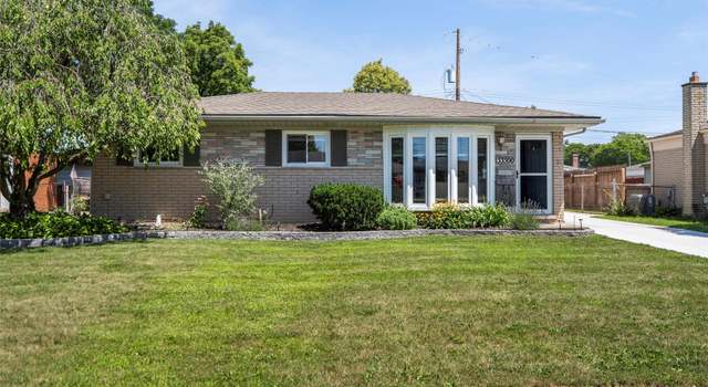 Photo of 33500 Morrison Dr, Sterling Heights, MI 48312