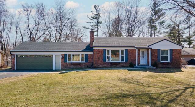 Photo of 391 Elmhill Rd, Rochester Hills, MI 48306