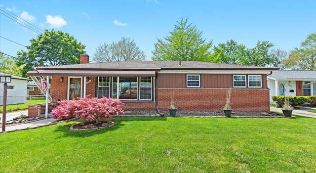 Photo of 36870 Greenbush Ct, Wayne, MI 48184