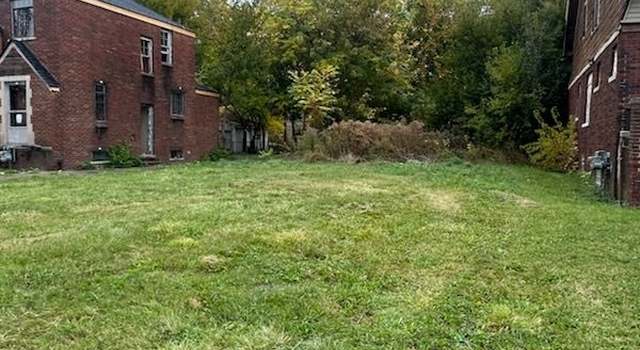 Photo of 5782 Chalmers St, Detroit, MI 48213