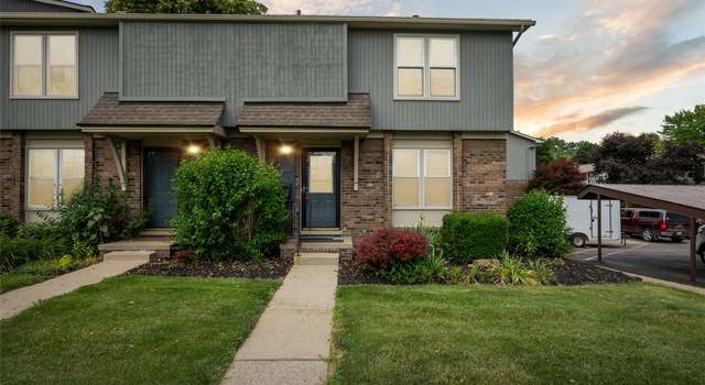 Photo of 211 N Maple Rd, Saline, MI 48176