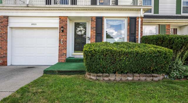 Photo of 2021 Crestbrook Ln, Flint, MI 48507