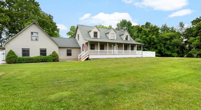 Photo of 485 N Hadley Rd, Ortonville, MI 48462