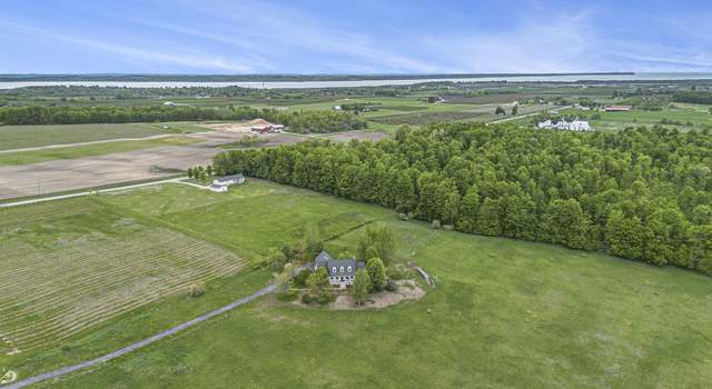 Photo of 7111 Tobeco Creek Dr, Williamsburg, MI 49690