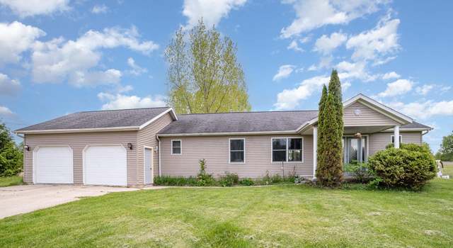 Photo of 10745 W Remick Rd, Blanchard, MI 49310