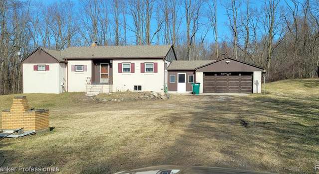 Photo of 2285 Houser Rd, Holly Twp, MI 48442