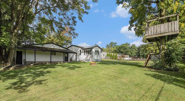 Photo of 2761 Gorlad St, Lake Orion Village, MI 48360