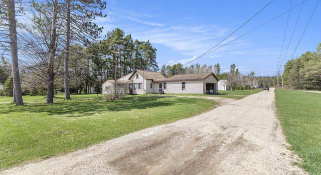 Photo of 1810 W Houghton Lake Rd, Lake City, MI 49651