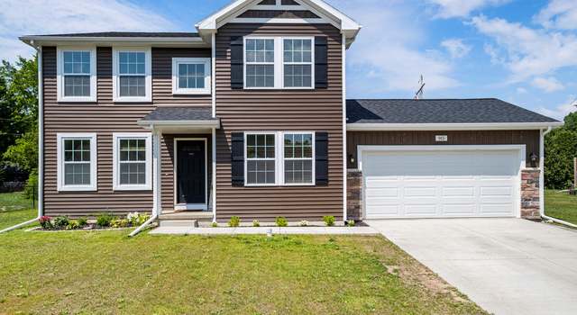 Photo of 915 Village Dr, Davison, MI 48423