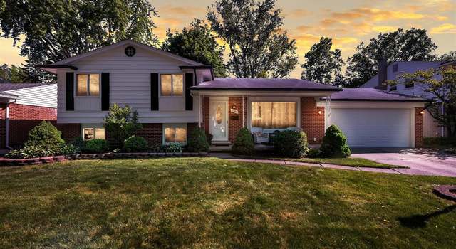 Photo of 37586 Lancaster St, Livonia, MI 48154