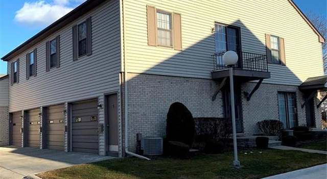 Photo of 35140 North Bay Circle Cir, Harrison Township, MI 48045