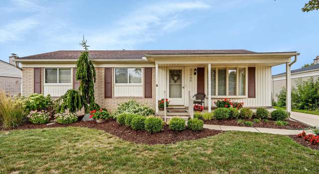 Photo of 22540 Devonshire St, Woodhaven, MI 48183