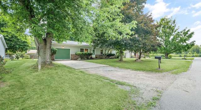 Photo of 219 Kingsberry Dr, Blissfield, MI 49228