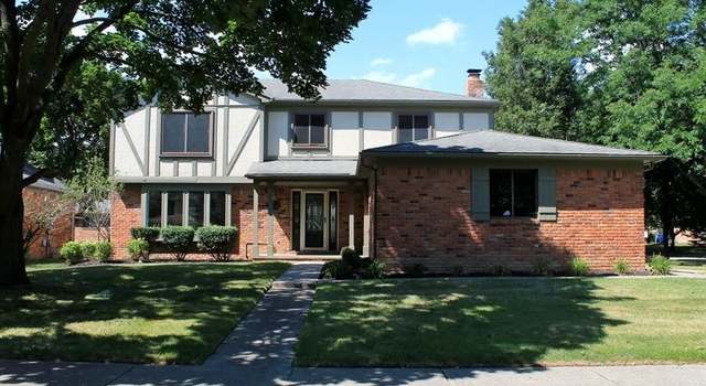 Photo of 46210 Spinning Wheel Dr, Canton, MI 48187