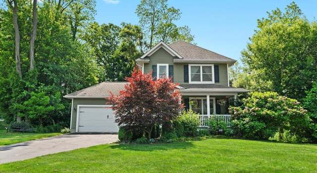 Photo of 9832 Brookfield Dr, Brighton, MI 48116