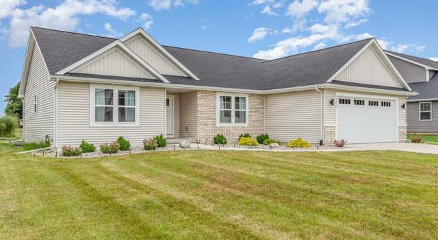 Photo of 10450 Laurel Woods Pl, Tittabawassee Township, MI 48623