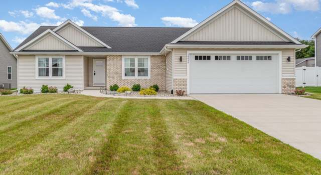 Photo of 10450 Laurel Woods Pl, Tittabawassee Township, MI 48623