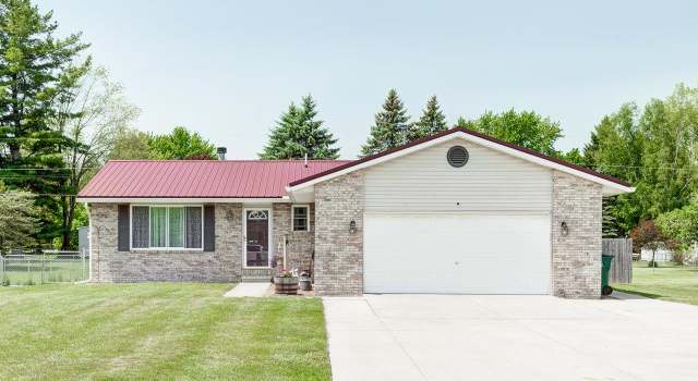 Photo of 3153 Hidden Valley Dr, Port Huron, MI 48060