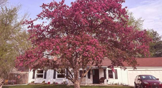 Photo of 33566 Rhonswood St, Farmington Hills, MI 48335
