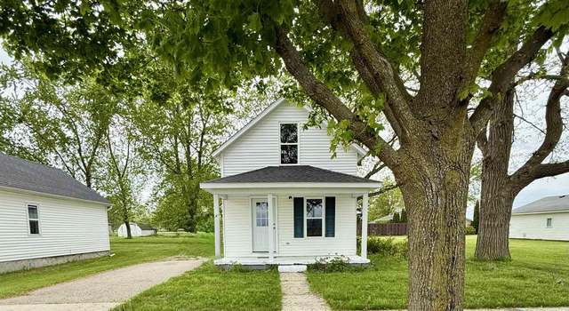 Photo of 555 N Midland St, Merrill, MI 48637