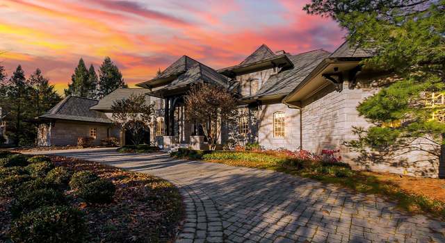 Photo of 2748 Turtle Lake Dr, Bloomfield Hills, MI 48302