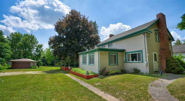 Photo of 519 W Maple St, Byron, MI 48418