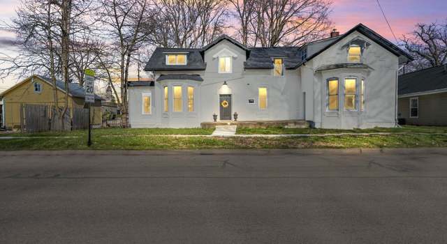 Photo of 9 S West St, Hillsdale, MI 49242