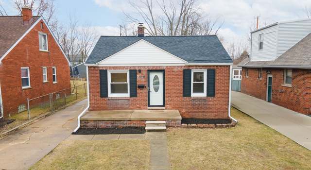 Photo of 27739 Grant St, St Clair Shores, MI 48081