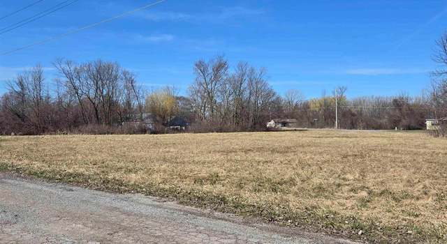 Photo of 827 Irving Park Blvd, Saginaw, MI 48601