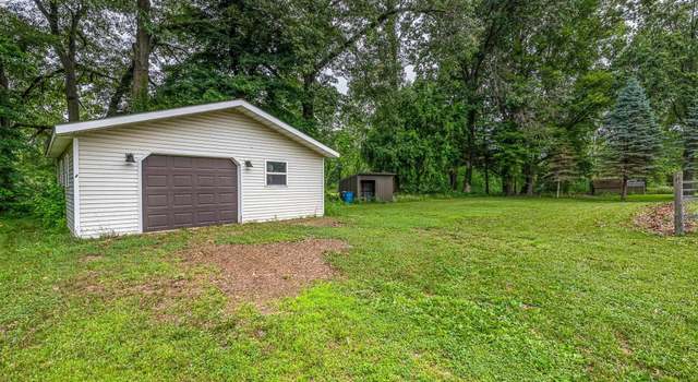 Photo of 9955 Summerfield Rd, Temperance, MI 48182