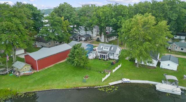 Photo of 9835 Maple St, Chippewa Lake, MI 49320
