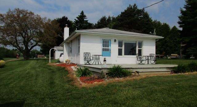 Photo of 4804 N Lakeshore Rd, Deckerville, MI 48427