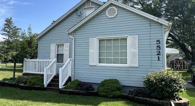 Photo of 5521 Forest Dr, Monroe, MI 48161
