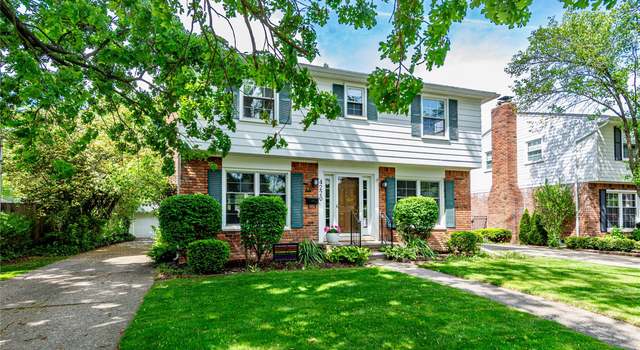 Photo of 4220 Arlington Dr, Royal Oak, MI 48073