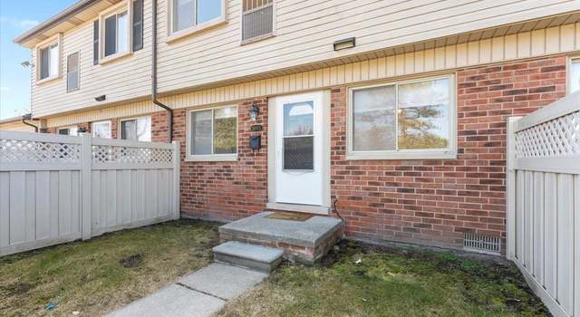 Photo of 24975 Mayfair St, Flat Rock, MI 48134