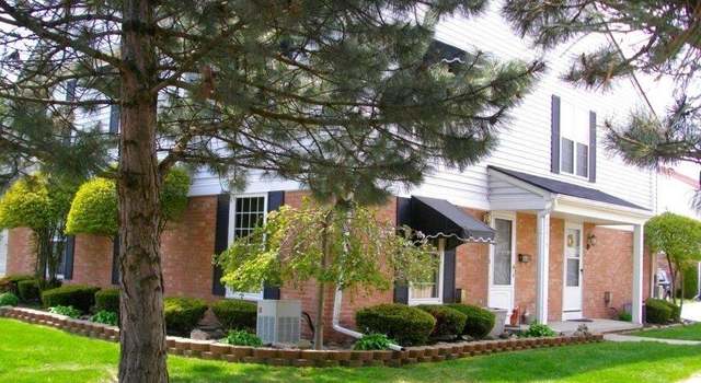 Photo of 35515 Stillmeadow Lane Ln #39, Clinton Township, MI 48035