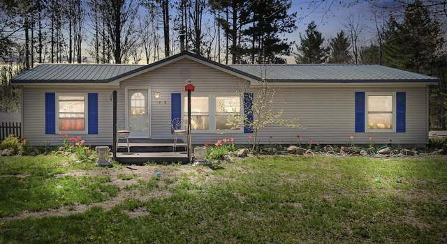Photo of 1493 NE Laura Ln, Kalkaska, MI 49646