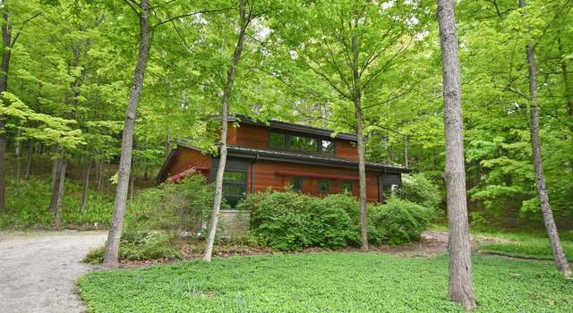 Photo of 4365 W Burdickville Rd, Maple City, MI 49664